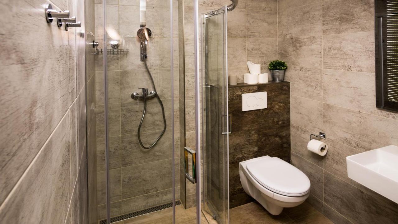 Flying Bed Apartment Close To Prague Castle And Airport Prague