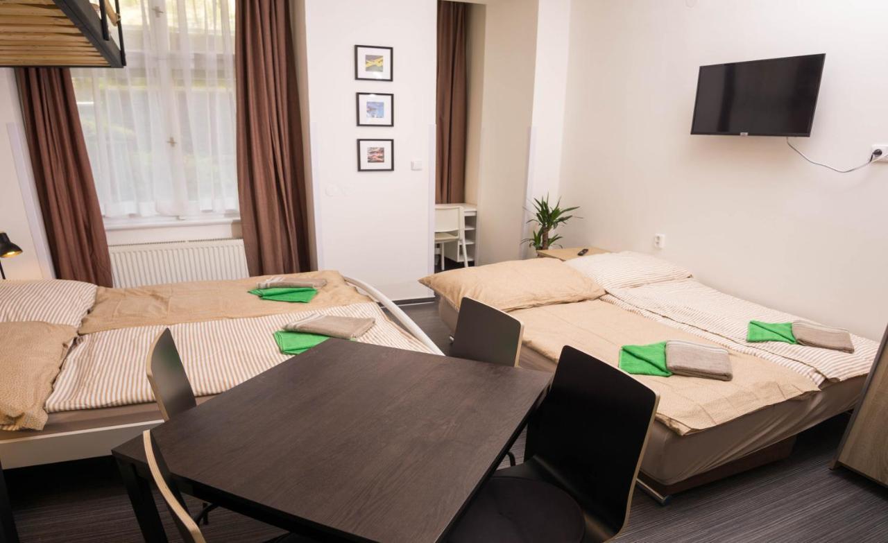 Flying Bed Apartment Close To Prague Castle And Airport Apartment Prague